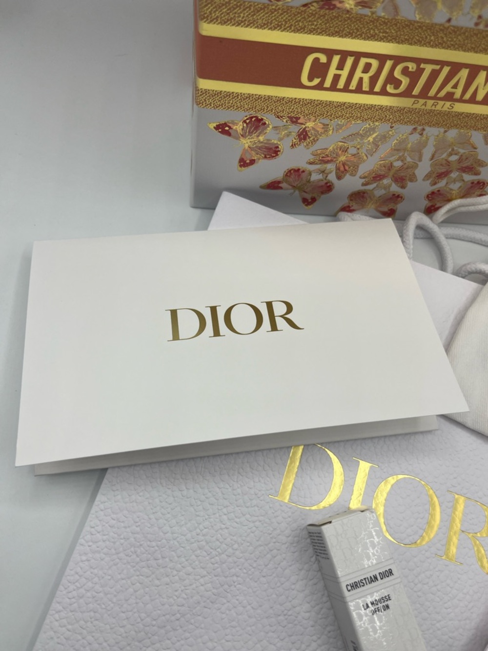 Dior Toiletries and Cosmetic Pouch Box Pouch Samples and Shopping Bag - Picture 4 of 11